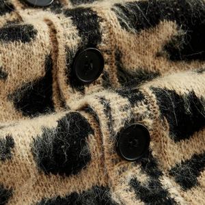 Novedades en Ropa Urbana, Suéter Informal con Estampado de Leopardo, Cuello en V, Tejido Jacquard, Cálido para Invierno, Cárdigan Holgado para Hombre - Product Image 4