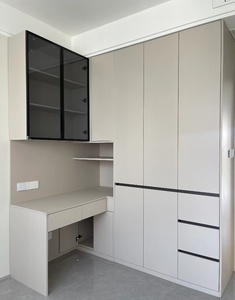 <span class=keywords><strong>Armadio</strong></span> su Misura per Camera da Letto con Scrivania Integrata, Guardaroba <span class=keywords><strong>e</strong></span> Scaffalatura - Product Image 1
