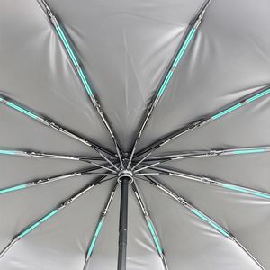 Parapluie personnalisé avec logo, ouverture et fermeture automatiques, compact, pliable en 3, protection UV, coupe-vent, multicolore pour les affaires et l'usage quotidien - Product Image 4