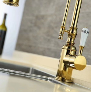 Fregadero de Cocina Europeo de Titanio Dorado, Grifo Giratorio con Doble Salida de Agua y Rociador de Agua Fría y Caliente - Product Image 2