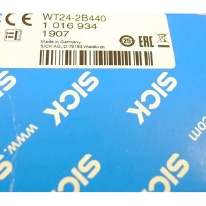 โฟโตอิเล็กทริคเซนเซอร์ Sick WT24-2B440 รุ่น 1016934 เซนเซอร์ออปติคอลสำหรับระบบอัตโนมัติทางอุตสาหกรรม - Product Image 1