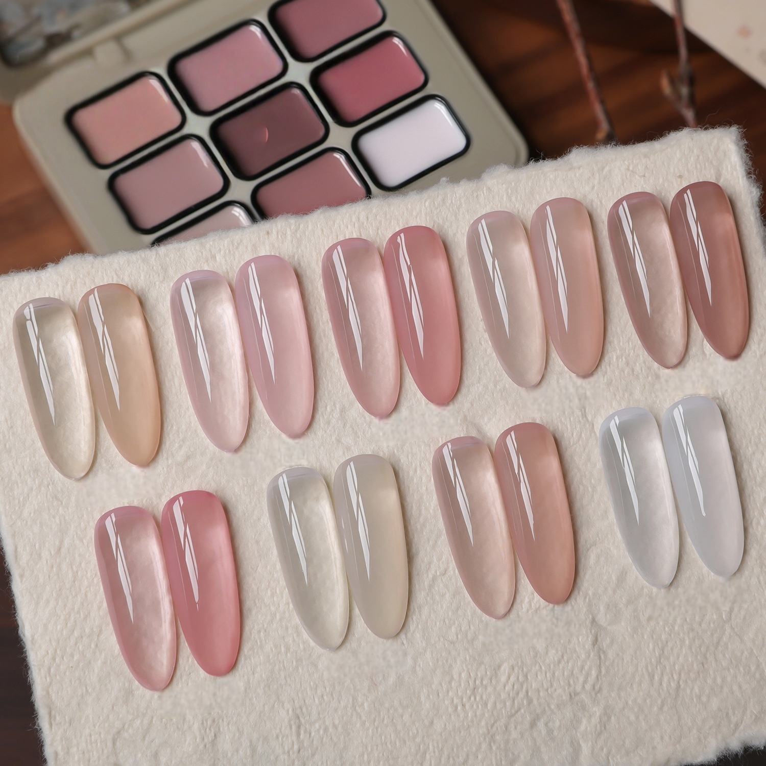 Colla solida per griglie a nove quadrati - serie Know