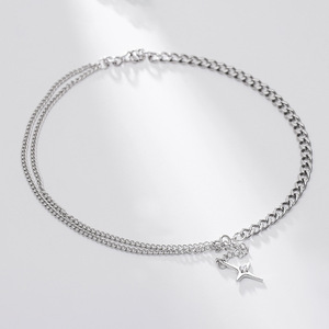 Collar con colgante de estrella de acero inoxidable con engaste de diamantes para fiestas - Product Image 3