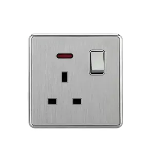 Wall Mounted Switched Socket British Standard Domestic Multifunction Switched Socket