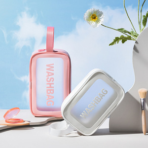 กระเป๋าเครื่องสำอางสำหรับผู้หญิงกันน้ำความจุขนาดใหญ่สำหรับเดินทางกระเป๋าเครื่องแป้งใสราคาถูก - Product Image 3