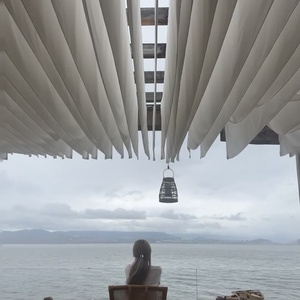 Voilages de <span class=keywords><strong>plafond</strong></span> éoliens H816 en gaze bleue pour hôtels, restaurants extérieurs, fermes, gîtes, zones scéniques et espaces d'accueil, en tissu gaze décoratif - Product Image 3