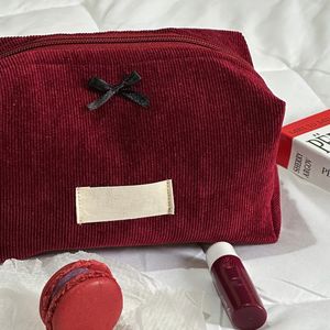 Ins أزياء متعددة الألوان منخفضة موك مخصص دائم كوردروي اليدوية حقيبة مستحضرات التجميل المحمولة مستودع مستحضرات التجميل - Product Image 5