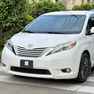 Venta caliente Coche usado Toyot-aa en China <span class=keywords><strong>2011</strong></span> Toyo-ta C-rolla 5 Seater 1,2 T Gasolina SUV barato Auto en venta Hecho en China Coche usado - Product Image 2