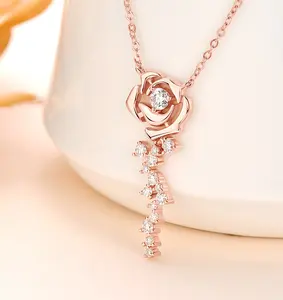 Weibliche elegante Mode Französischer Schmuck Sterling Silber 925 Mit Moissan ite Diamant Roségold Rose Blume Halskette Frauen Anhänger