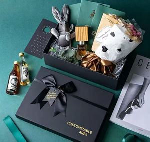 Set Regalo di Lusso Transfrontaliero: <span class=keywords><strong>Cintura</strong></span> da <span class=keywords><strong>Uomo</strong></span> in Acciaio Inossidabile, Occhiali da Sole e <span class=keywords><strong>Portafoglio</strong></span> <span class=keywords><strong>con</strong></span> Stampa Tipografica - Popolare - Product Image 5