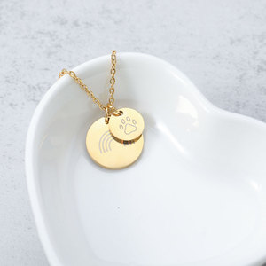 Collar de disco de moneda de acero inoxidable chapado en oro con estampado conmemorativo de pata de perro - Product Image 5