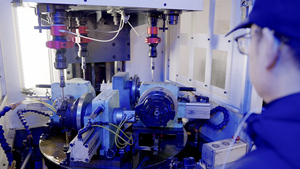 RT-40 legatrice automatica elettrica di livello industriale per cemento armato Max Tier 25mm strumenti di tondo per cemento armato convenienti ed economici - Product Image 6