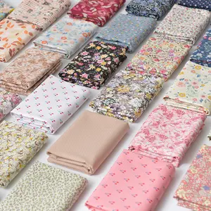 Vente chaude de divers motifs, petit motif Floral personnalisé 100% coton imprimé popeline mousseline tissu pour robe chemise/