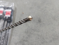 SUBORUI OEM Vente en gros Forets à percussion SDS Plus à pointe simple en carbure 40Cr 6*110mm à 4 cannelures pour le perçage du béton, de la maçonnerie et de la roche