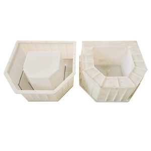Blocs de protection de rivage en chaîne, couvercles de manhole horizontaux, moules en plastique, protection de pente en ciment, briques de béton hexagonales - Product Image 5
