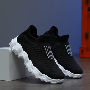 Zapatos informales sin cordones para niños, de malla transpirable, ligeros, para niños de 4 a 6 años - Product Image 2