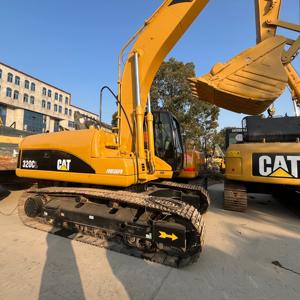 Excavatrice sur chenilles Caterpillar d'occasion 320C, 20T (20 tonnes), performances fiables, pour travaux agricoles et terrassement (modèles 320CL, 320D, 320D2, 320D2L, 320DL) - Product Image 1