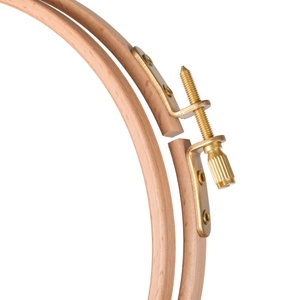 Marco <span class=keywords><strong>de</strong></span> bordado <span class=keywords><strong>de</strong></span> <span class=keywords><strong>madera</strong></span> <span class=keywords><strong>de</strong></span> haya con esquinas redondeadas, herramienta <span class=keywords><strong>de</strong></span> punto <span class=keywords><strong>de</strong></span> cruz, aro ajustable hecho a mano, venta al por mayor <span class=keywords><strong>de</strong></span> fábrica - Product Image 3