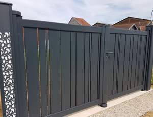 <span class=keywords><strong>Portail</strong></span> moderne en aluminium découpé au laser <span class=keywords><strong>avec</strong></span> ouverture automatique, nouveau design pour villas et maisons, cadre métallique - Product Image 2