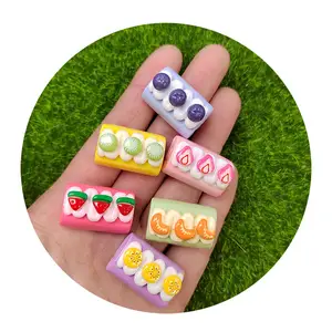 Mini Toys 3D Ice Cake Food Dessert Miniature Doll House Gifts for Kids Jewelry Beads Yiwu Factory Supplier