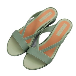 Nouvelles sandales pour femmes à la mode ceinture croisée talon bas semelle épaisse veste d'extérieur <span class=keywords><strong>pied</strong></span> pantoufles décontracté <span class=keywords><strong>plat</strong></span> chaussures pour femmes - Product Image 5