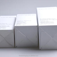Boîte en papier spécial avec logo en relief personnalisé pour l'emballage d'huiles de beauté biologiques