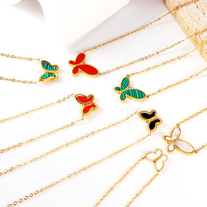 Collar con colgante de mariposa de acero inoxidable, esmalte colorido, cadena dorada, joyería minimalista para uso diario, regalo. - Product Image 1