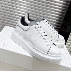 Nouvelles chaussures décontractées pour femmes en cuir véritable Alexander, à la mode, <span class=keywords><strong>et</strong></span> chaussures de sport pour hommes de haute qualité - Product Image 1