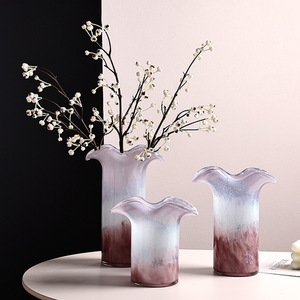 Vase à fleurs en verre de haute qualité avec bord festonné et dégradé de couleurs, vase moderne pour fleurs hydroponiques - Product Image 2