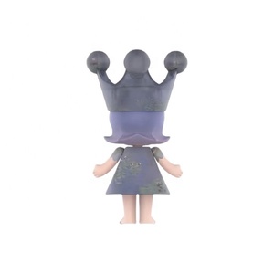 Vente en gros de figurines d'art de collection POPMART MEGA ROYAL <span class=keywords><strong>MOLLY</strong></span> Monet Water Lilies 400% édition limitée, grande poupée en vinyle - Product Image 3