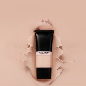 Base de Teint Liquide Lissante et Imperméable Longue Durée pour Tous Types de Peau - Product Image 1