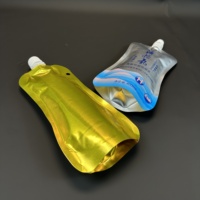 500ml feuille d'aluminium Stand up eau minérale bec pochette recharge boissons emballage presser liquide pochette sac pour jus boisson Sauce