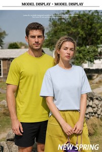 T-shirt de couple personnalisé avec logo, tissu durable de haute qualité, ensemble d'uniformes d'équipe assortis, t-shirt unisexe pour couple - Product Image 1