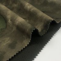 Imperméable chaud Camo imprimé polaire Softshell tissu moyen avec revêtement en TPU motif tissé pour garçons coupe-vent veste de chasse