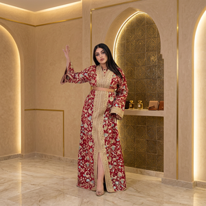 Vestido de novia marroquí de lujo hecho a mano, caftán de satén con patrón vintage, elegante bordado de cristal dorado, ecológico y formal. - Product Image 3