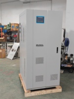Ventes directes d'usine, stabilisateur de tension triphasé compensé SBW-320 pour équipement d'usine, équipement médical