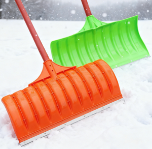 Versterkte sneeuwschuif met houten steel, 45 graden bladhoek, 50cm bladlengte - duurzaam duwgereedschap voor sneeuwruiming - Product Image 4