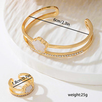 Conjunto de 2 Pulseras de Moda con Dijes de Trébol de Cinco Hojas con Incrustaciones de Diamantes de Metal de Alta Calidad Estilo Europeo-Americano para Mujer