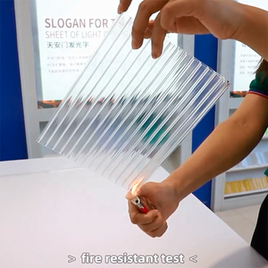 Échantillon gratuit de <span class=keywords><strong>plaque</strong></span> décorative en <span class=keywords><strong>polycarbonate</strong></span>, panneau alvéolaire pour <span class=keywords><strong>toiture</strong></span>, 4 mm, 6 mm, 8 mm, 10 mm, prix de la feuille de <span class=keywords><strong>polycarbonate</strong></span> au Pakistan - Product Image 5