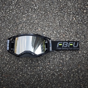 Lunettes de moto transparentes anti-vent et anti-poussière avec logo personnalisé, anti-buée, UV400, motocross MX, réglables, légères, pour le cyclisme et les sports - Product Image 1