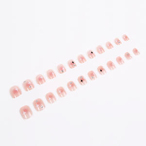 Ensemble de 24 faux <span class=keywords><strong>ongles</strong></span> artisanaux à couverture complète, vente en gros, vente chaude, <span class=keywords><strong>ongles</strong></span> en forme d'amande avec paillettes de diamant cassé et papillon - Product Image 5