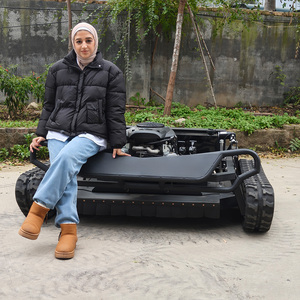 Tagliaerba Automatico Telecomandato Fai-da-te con Cingoli in Gomma per Ogni Terreno, Robot Agricolo RC con Funzione Zero Turn e Spazzaneve - Product Image 1