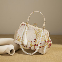 Sac de mariage rétro, nouveau sac à main pour femme de style chinois, sac à fermoir, sac Cheongsam, sac à bandoulière en jacquard floral avec chaîne de perles
