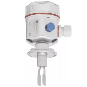 Endress+Hausser FTL50H Liquiphant Interruptor de nivel de horquilla sintonizable Tri-Clamp para detección de límites en aplicaciones farmacéuticas, alimentarias y estériles - Product Image 1