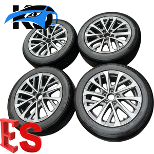 Rin Original <span class=keywords><strong>de</strong></span> 17 Pulgadas Desmontado <span class=keywords><strong>de</strong></span> Auto, Sin Daños, Usado, Genuino, con Neumático Original para Lexus ES200 ES300 Camry 2025 - Product Image 1
