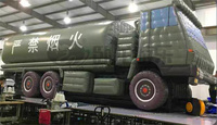 Le dessin animé gonflable de haute qualité peut être personnalisé Dessin animé de véhicule de missile antiaérien gonflable Voiture gonflable de haute qualité