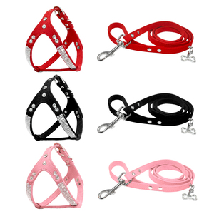 Satu Set Tali dan Kekang Anjing Kulit Suede Lembut, Kekang Anjing dengan Liontin untuk Hewan Peliharaan Kecil Sedang - Product Image 2