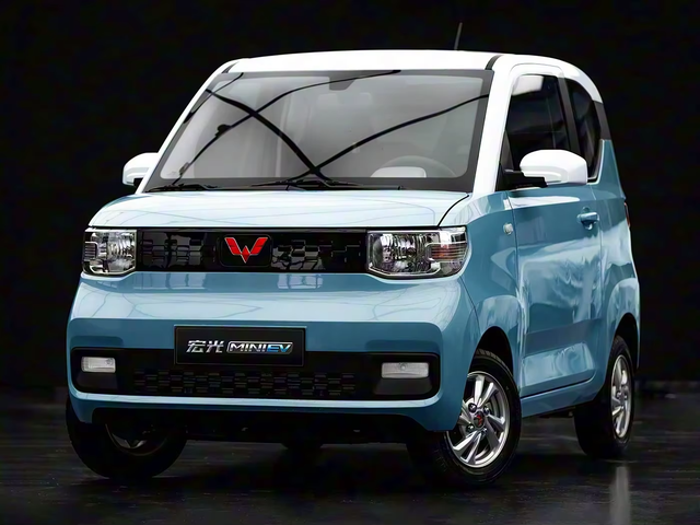 Wuling Hongguang Mini EV 120km 170km Range Electric Vehicle LHD China Used Car