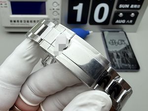 Reloj de Lujo para Hombre, Diseño Automático Mecánico, con Reserva de Energía Luminosa Oculta, Correa de Cuero/Silicona, Acero Inoxidable - Product Image 6