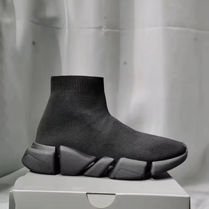 Chất Lượng Cao Thiết Kế Thời Trang Người Đàn Ông Của Phụ Nữ Của Sneakers Sang Trọng Thể Thao Đi Bộ Phong Cách Giày Vớ Và Giày - Product Image 1